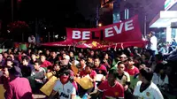 Simpatisan United Padati Nobar Derby Manchester