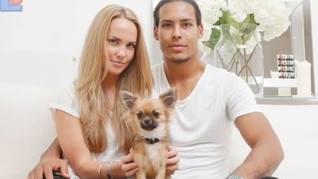 Virgil van Dijk dan Rike Nooitgedagt (lifebogger.com)