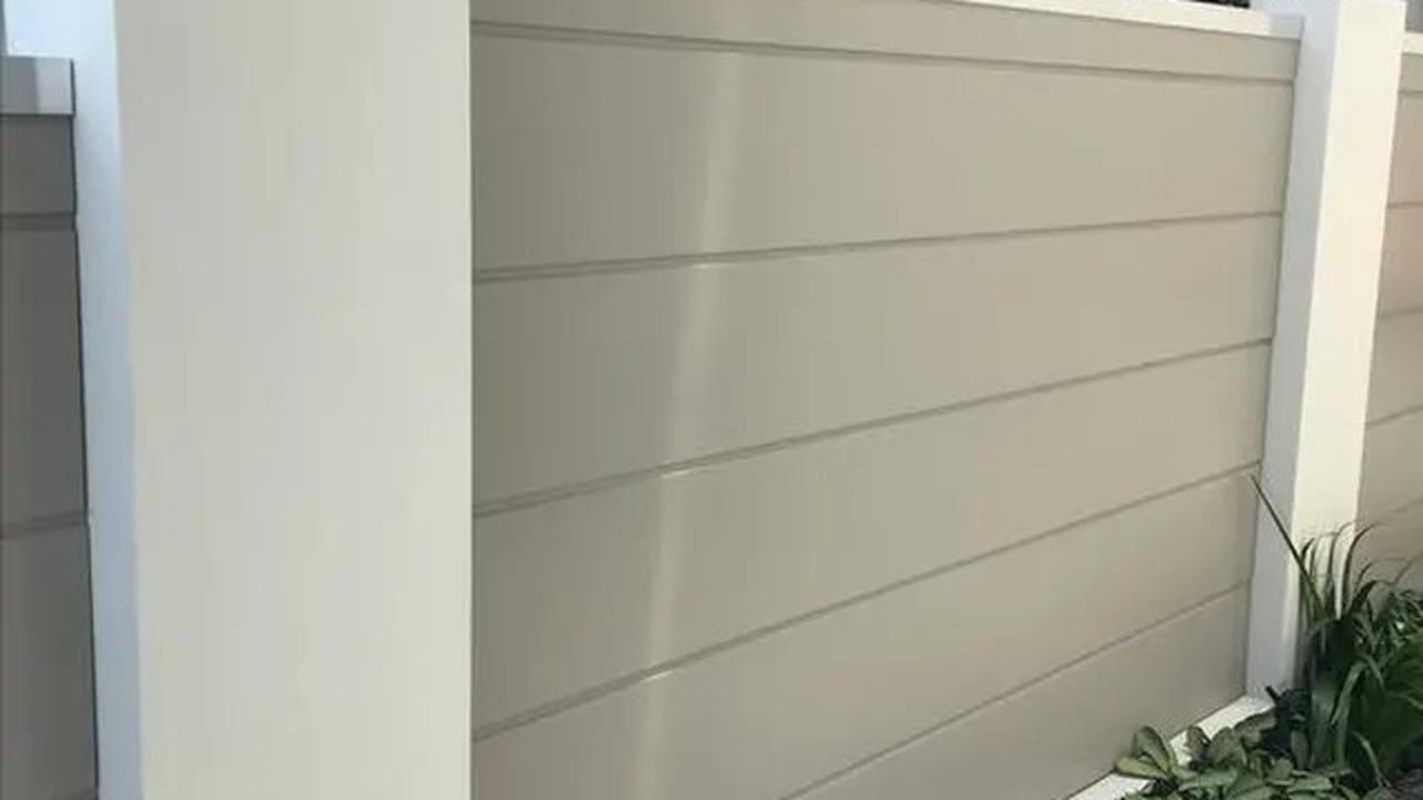 10 Desain Pagar Tembok Minimalis yang Unik dan Bikin Rumah Makin Estetik