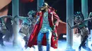 Penampilan musisi Chainz memeriahkan ajang NBA Awards 2017 di Basketball City, New York, Senin (26/6/2017). (NBAE via Getty Images/Nathaniel S. Butler)