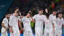 Reaksi pemain Spanyol dalam adu penalti pada pertandingan Euro 2020 melawan Italia di Stadion Wembley di London, Inggris, Rabu (7/7/2021). Spanyol takluk atas Italia 4-2 lewat adu penalti setelah laga imbang 1-1 selama 120 menit. (Laurence Griffiths/Pool/AFP)