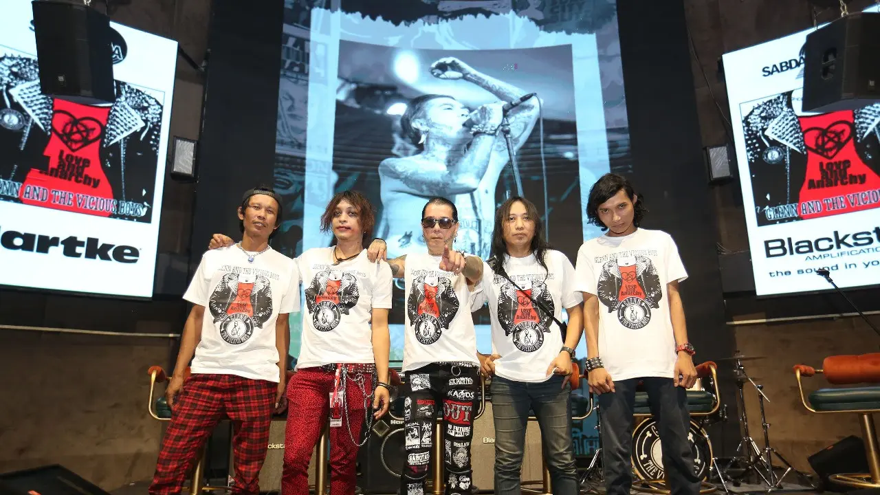 Glenn & The Vicious Boys meluncurkan album barunya yang berjudul Love and Anarchy. (Istimewa)