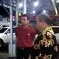 Marah-marah tidak karuan, Warsit mengaku dirinya adalah pengawas. Anggota DPRD Blora itu pun merasa besar dan menyebut jabatannya sebagai wakil rakyat saat ini setingkat bupati. (Liputan6.com/ Ahmad Adirin)