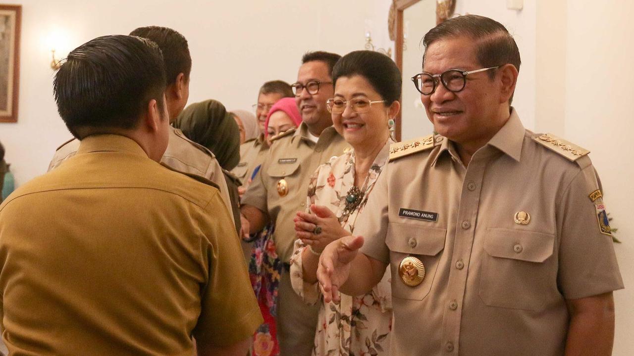 FOTO: Pramono-Rano Halal Bihalal dengan ASN Di Balaikota DKI