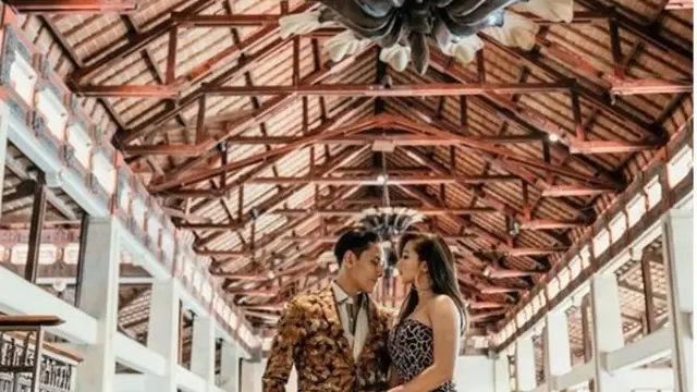 Ganindra Bimo-Andrea Dian