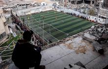 FOTO: Sepak Bola Hidupkan Harapan di Reruntuhan Gaza