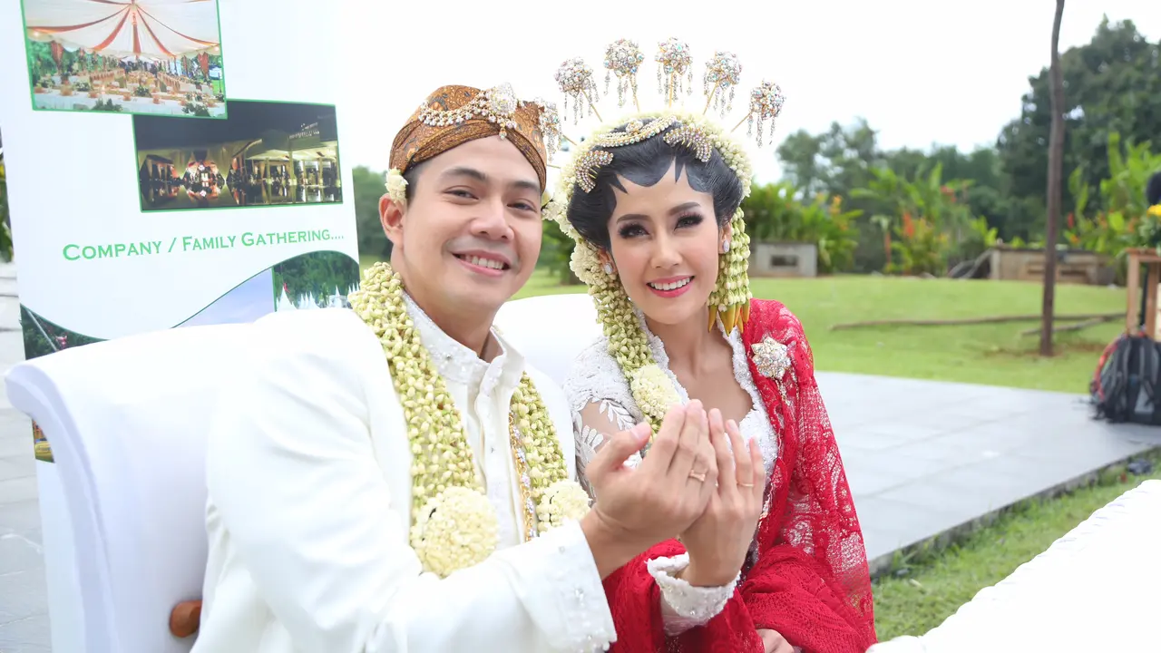 [Bintang] Ardina Rasti - Arie Dwi Andhika
