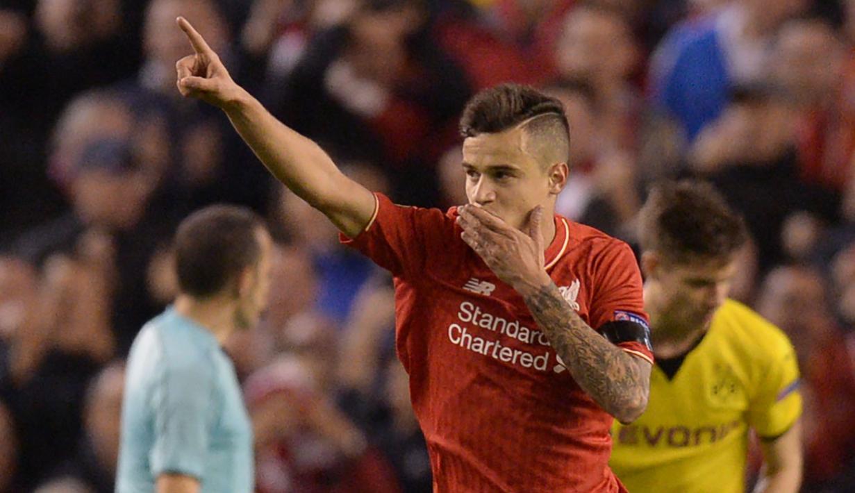 Philippe Coutinho menjadi salah satu pencetak gol kemenangan Liverpool saat melawan Borussia Dortmund pada perempat final Liga Europa di Stadion Anfield, Liverpool, (14/4/2016). (AFP/Oli Scarff)