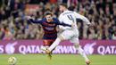 Jika transfer ini terjadi, maka Lionel Messi akan berada dalam satu tim bersama Sergio Ramos. Seperti diketahui, keduanya memiliki sejarah sebagai rival saat masih sama-sama bermain di Liga Spanyol. (Foto: AFP/Josep Lago)