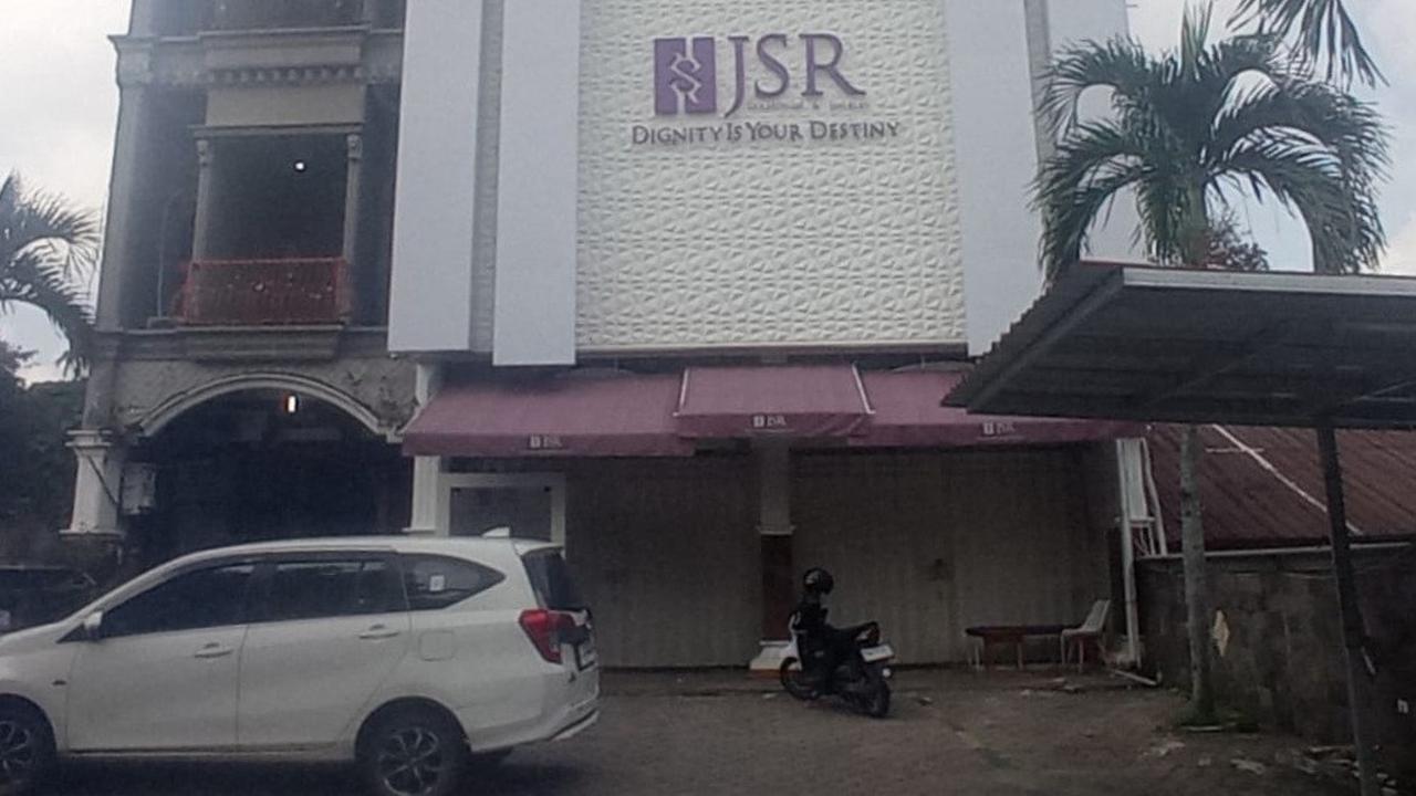 Toko Emas Mewah di Lampung Disegel Polisi, Diduga Terkait Kasus Tambang  Ilegal