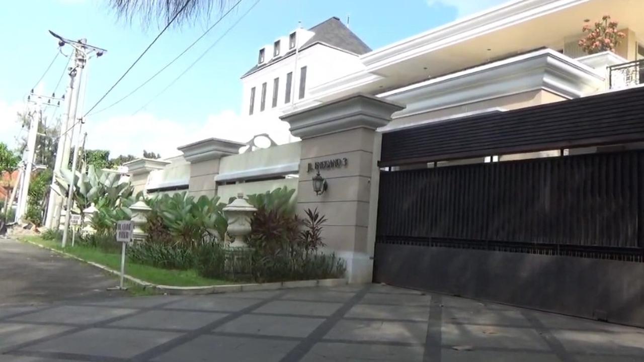 Gerak Kejagung Bongkar Kasus Korupsi Sritex, Geledah Rumah Tersangka di 4 Kota