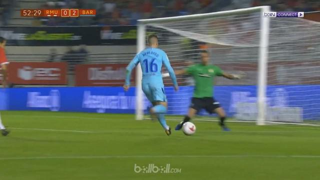 Barcelona meraih kemenangan 3-0 kala bertandang ke markas Real Murcia, Rabu (25/10/2017) dinihari WIB. This video is presented by Ballball.