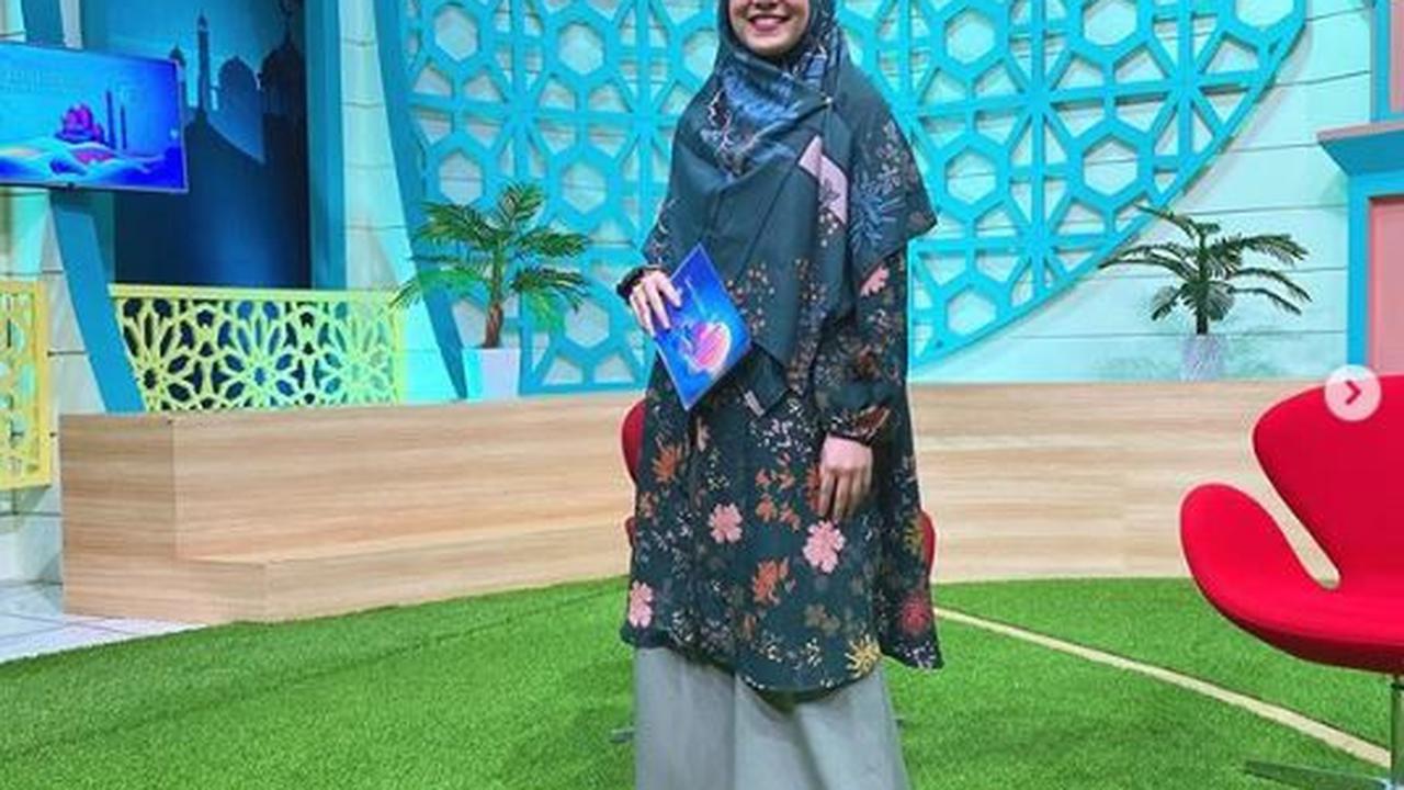 5 Model Baju Tunik untuk Lebaran 2025, dari Citra Kirana hingga Zaskia Adya Mecca Bisa Jadi Inspirasi