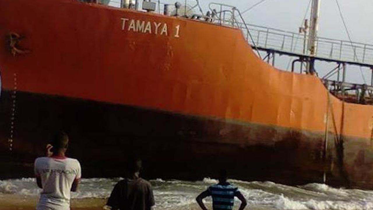 Misteri Kapal Tanker 'Hantu' Terdampar di Pantai Liberia