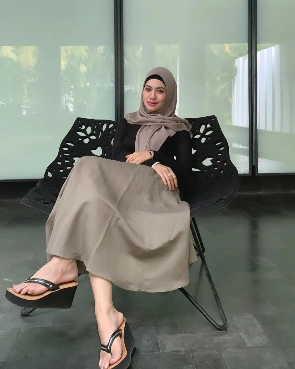 Profil Della Perez, Adik Julia Perez yang Sempat Dikabarkan Pindah Agama