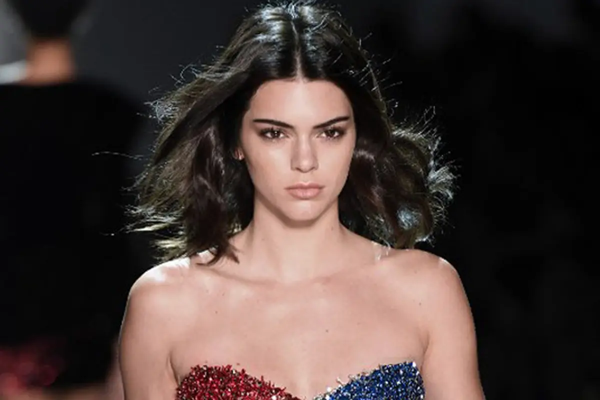 [Bintang] Kendall Jenner