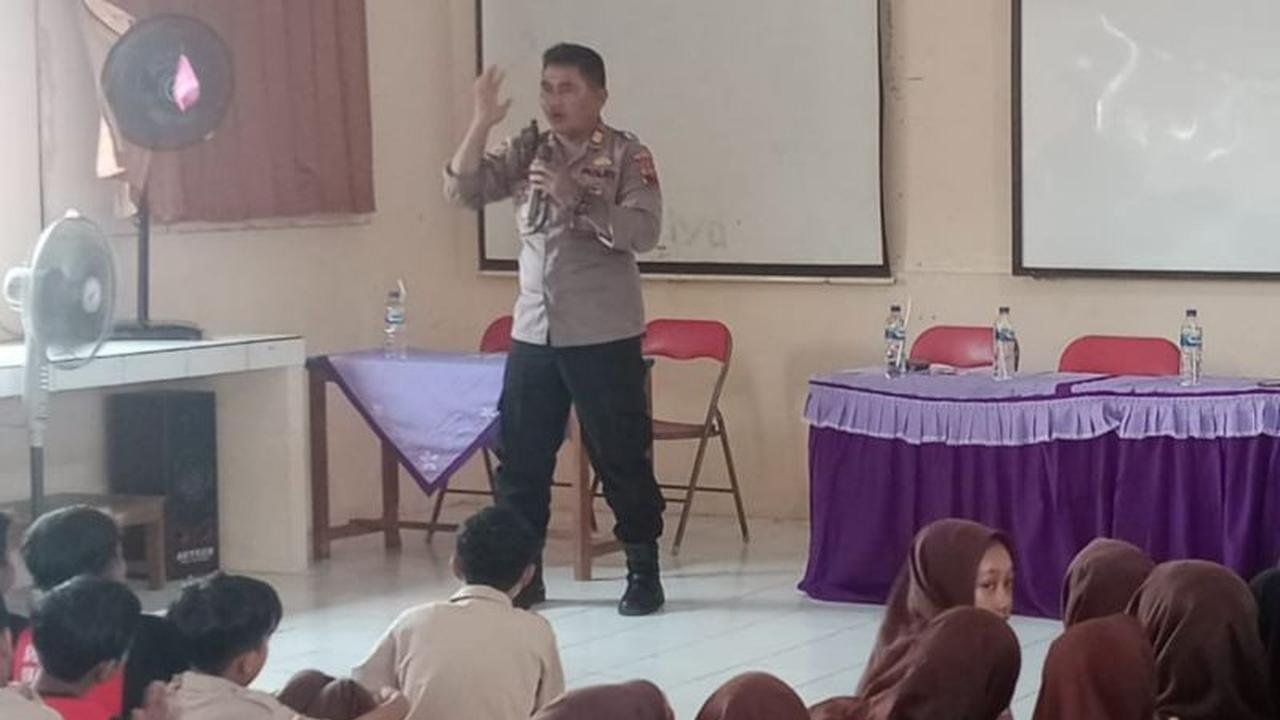 Tahukah Anda, Polisi Gelar Pembinaan Kamtibmas di Sekolah? Upaya Pencegahan Kenakalan Pelajar di Pati Dimulai dari Bangku SMP