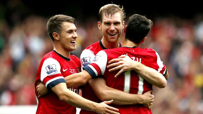 arsenal-gallery3-130922c.jpg