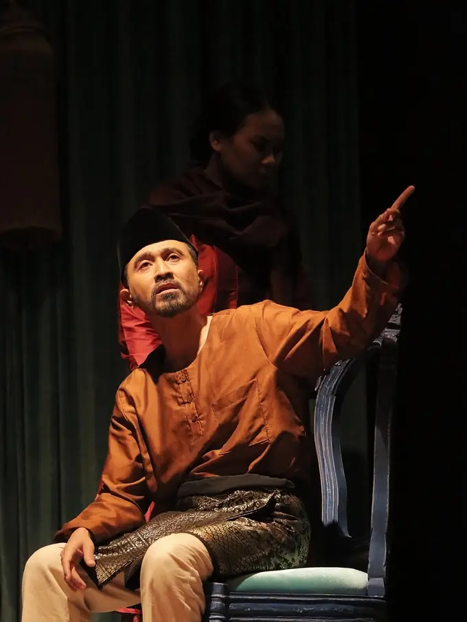 [Fimela] Nyanyian Sunyi Revolusi