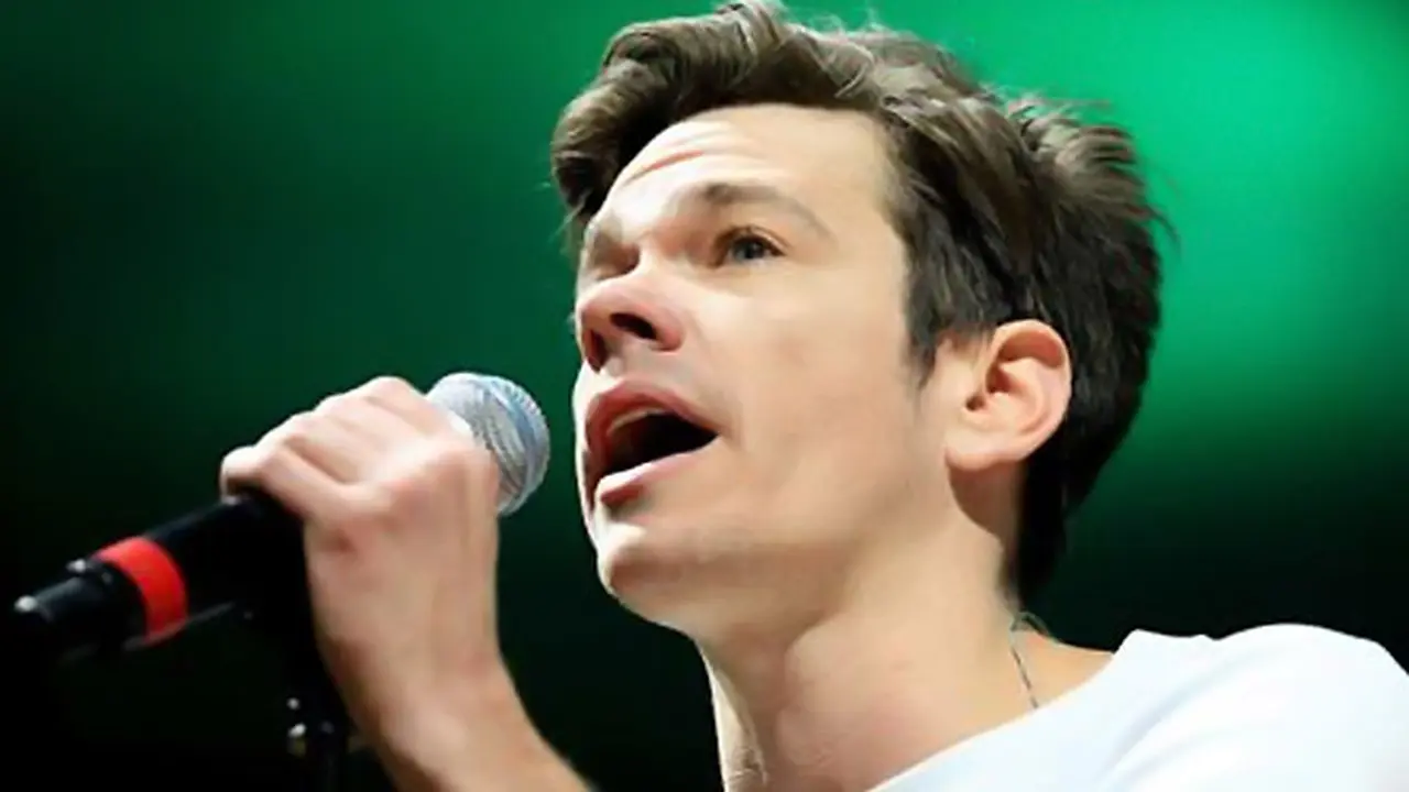 nate-ruess-131126b.jpg