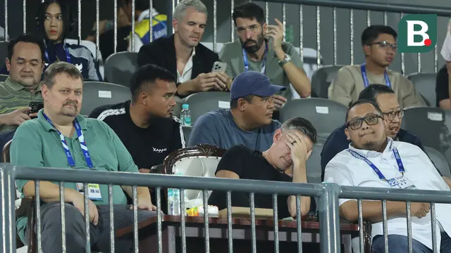Foto: Rajinnya John Herdman Pantau Pemain di BRI Super League