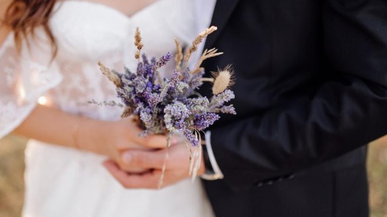 Mengenal Istilah 'Lavender Marriage' yang Viral Dikaitkan dengan Pernikahan Artis