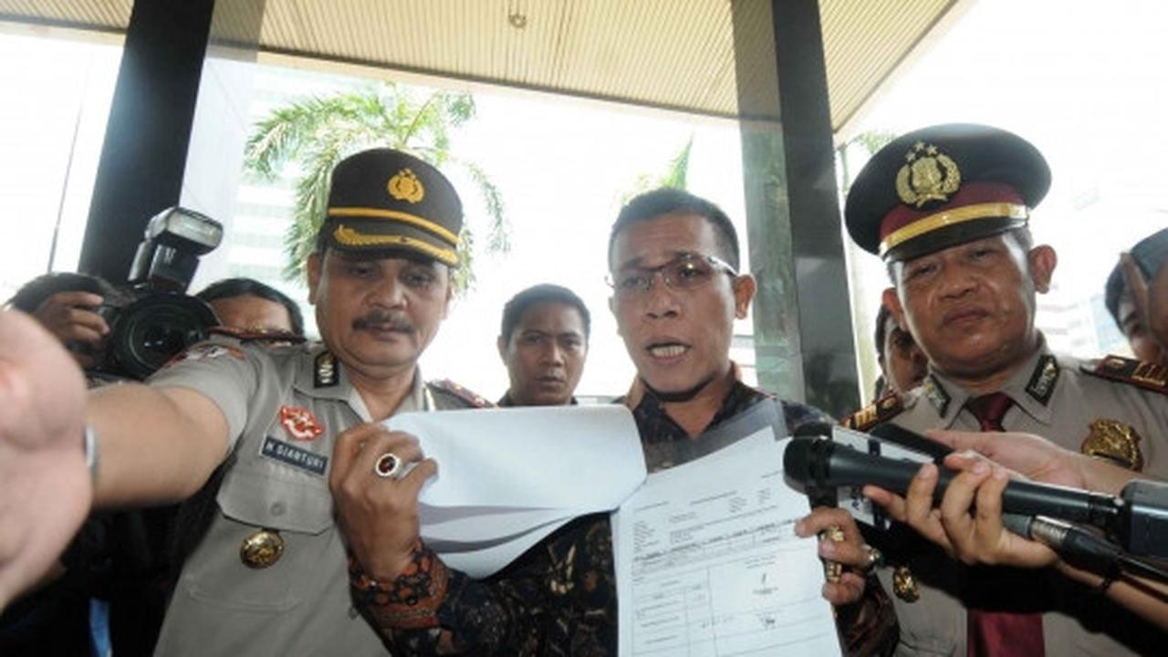 Masinton Pasaribu laporkan RJ Lino suap Rini Soemarno ke KPK