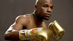 Peristiwa tabrakan ini semakin menasbihkan sosok Mayweather yang kontroversial.