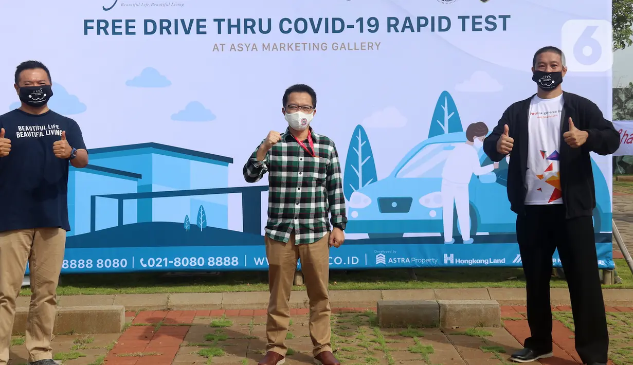Presdir PT Astra Modern Land Wibowo Muljono, Chief of Medical Halodoc dr. Irwan Heriyanto MARS dan Ketua Gugus Tugas Percepatan Penanganan Covid-19 RW 14 Jakarta Garden City, Lukito Gunawan hadir pada kegiatan rapid test Covid-19 di Jakarta Garden City, Jakarta Timur (27/5/2020). (Liputan6.com/HO)