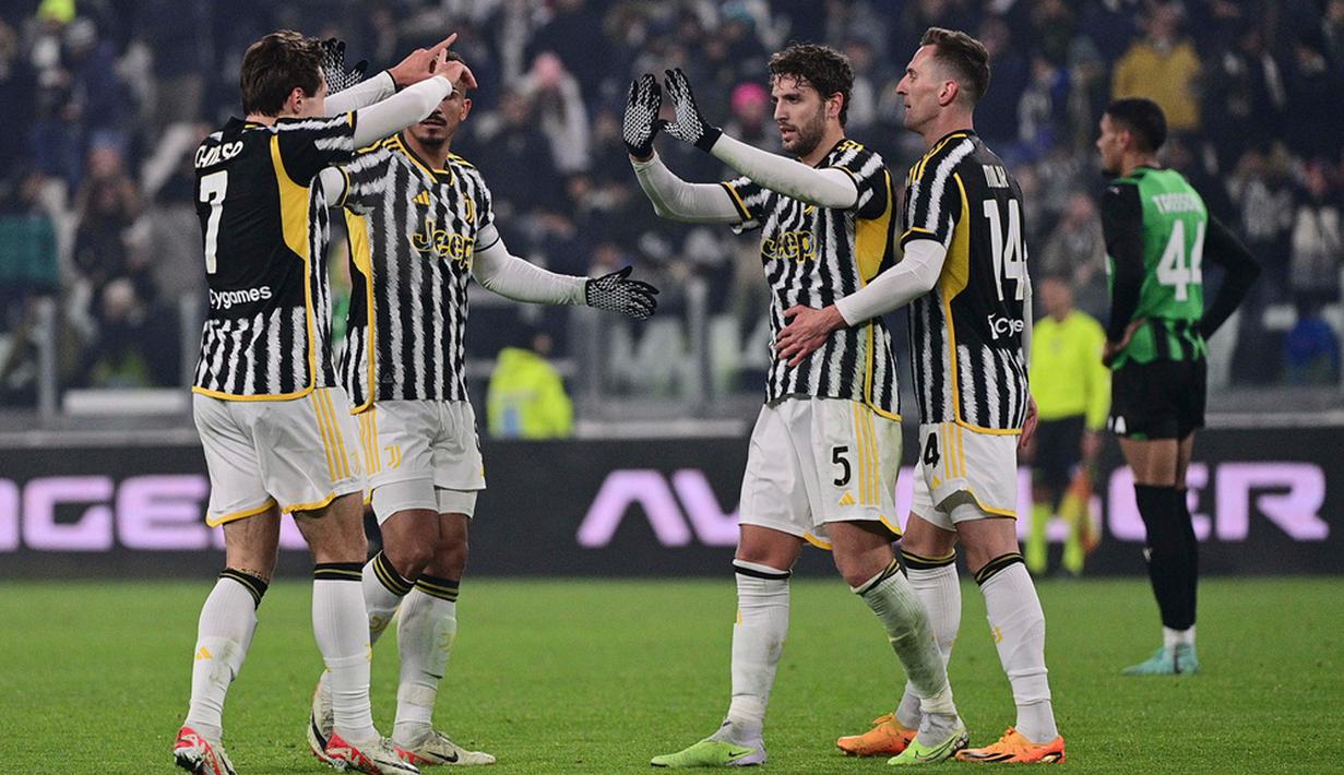 Kembali dari kamar ganti, permainan menjadi lebih seimbang. Juve dan Sassuolo sama-sama menciptakan sejumlah peluang, tetapi tak ada gol tambahan yang tercipta. (Marco Alpozzi/LaPresse via AP)