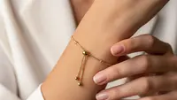 7 Tips Memilih Gelang Emas Agar Tidak Terlihat Tua, Tampil Modern dan Elegan