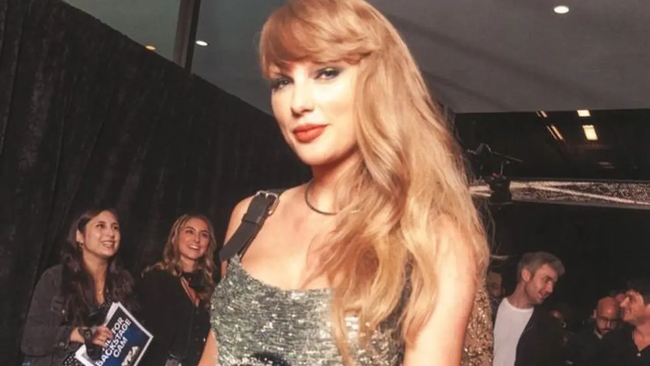 Taylor Swift (Instagram/@vmas/Doc/Amber Asaly)