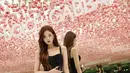 Dengan fokus pada estetika, tren, dan produk inovatif, koleksi baru ini menunjukkan bagaimana Dolce&Gabbana terus mendefinisikan kecantikan dengan memadukan kemewahan dengan semangat yang hidup. [Foto: Dolce&Gabbana]