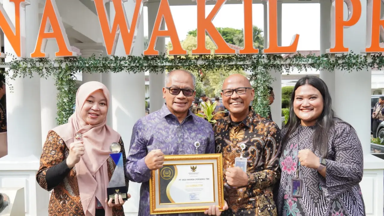PT Jasa Marga (Persero) Tbk sukses meraih predikat Informatif yang merupakan kategori penghargaan tertinggi dalam pemeringkatan Keterbukaan Informasi Publik bagi Badan Publik