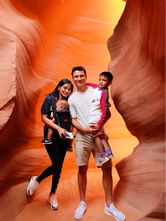 Christian Sugiono dan Titi Kamal