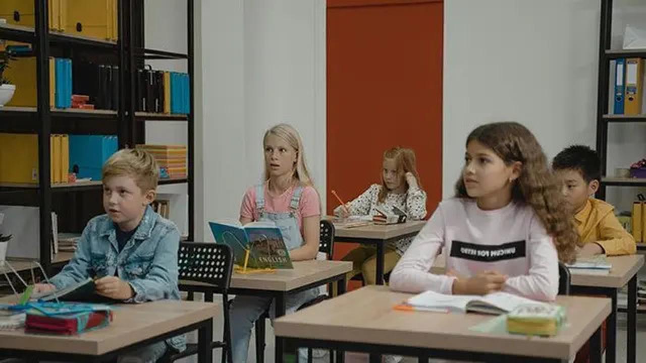 Ciri Anak dengan Kepercayaan Diri yang Baik