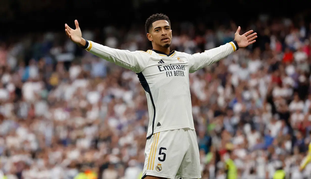Kemenangan ini sekaligus mengunci gelar juara La Liga musim 2023/2024 dengan raihan 87 poin dari 34 pertandingan. (OSCAR DEL POZO/AFP)