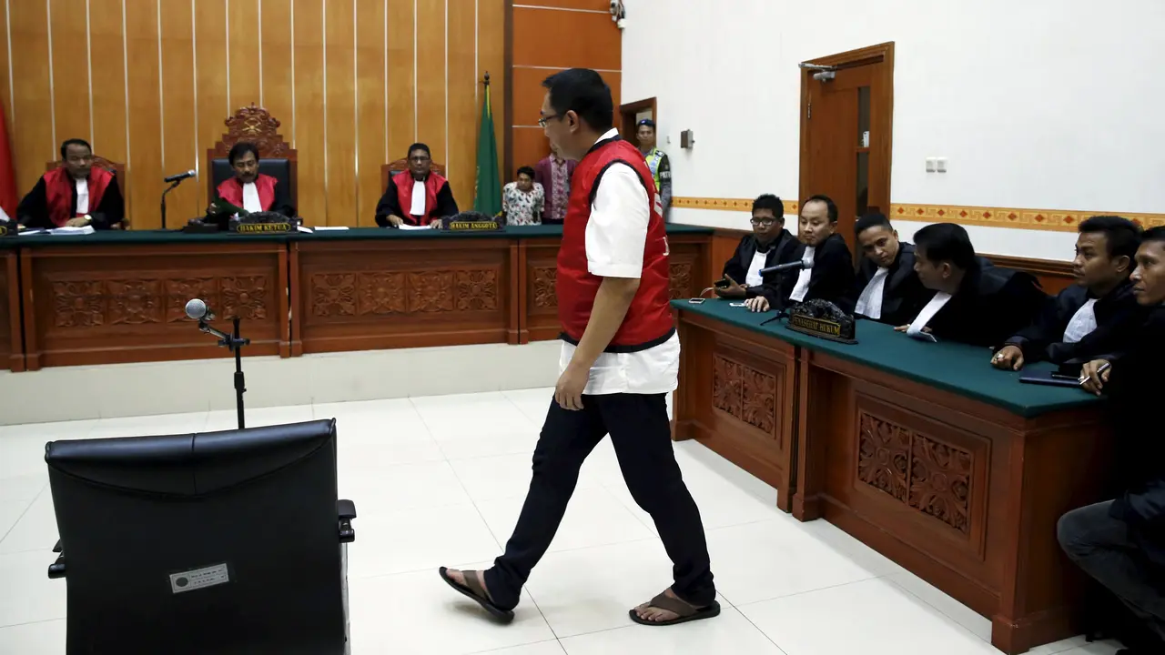 20151113-Pria Ini Dihukum Mati Karena Selundupkan Obat Terlarang Sebanyak 860 Kg