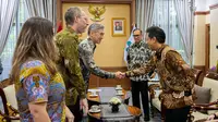 Amerika Serikat melalui Badan Pembangunan Internasional AS (USAID) bersama Kementerian Kesehatan Republik Indonesia. (Dok: U.S. Embassy Jakarta-Press Office)