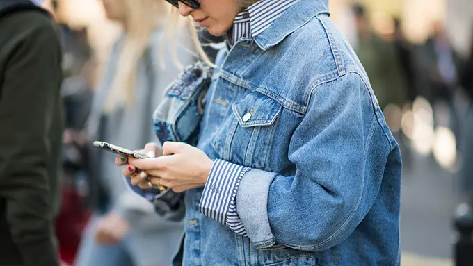 [Bintang] 5 Tips Pakai Denim Jacket yang Nggak Ketinggalan Jaman