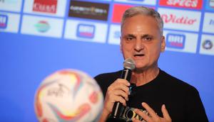 Pelatih PSS Sleman, Marian Mihail. (dok. PSS Sleman)