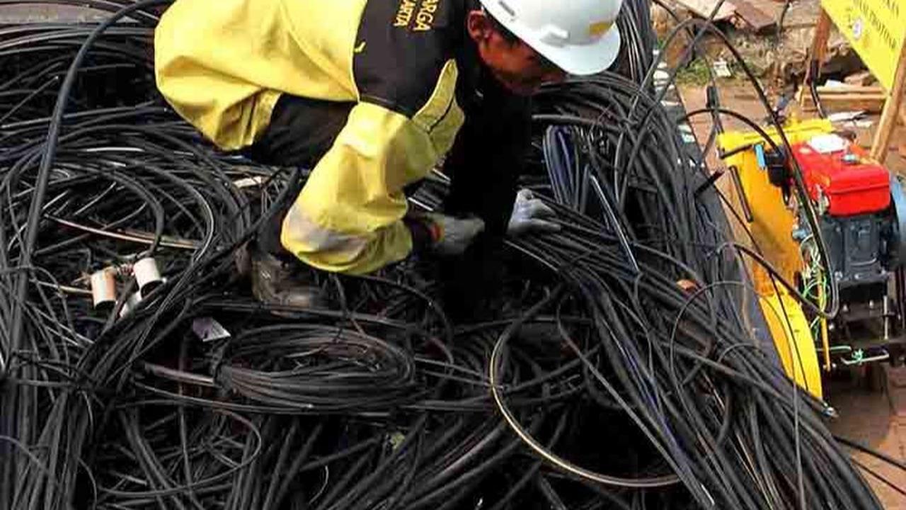 Sebelumnya, Pemprov DKI Ancam Gunting Kabel Semrawut