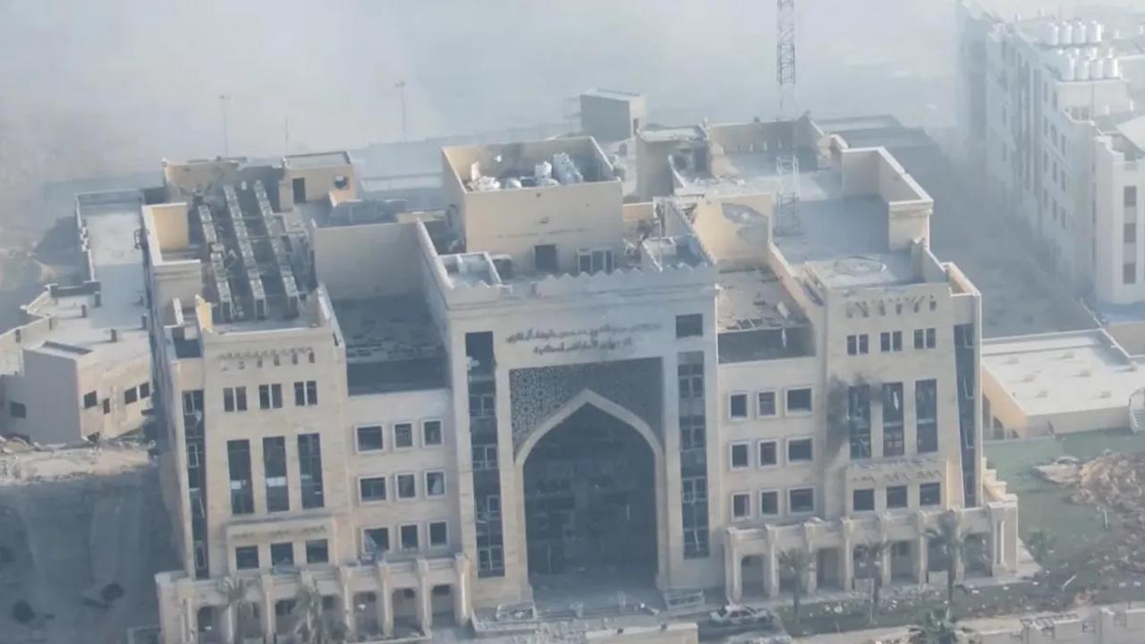 Dari foto yang bersumber dari Israel Defense Forces  memperlihatkan Rumah Sakit Sheikh Hamad yang diklaim militer Israel sebagai infrastruktur bawah tanah yang digunakan pasukan Hamas.<br>