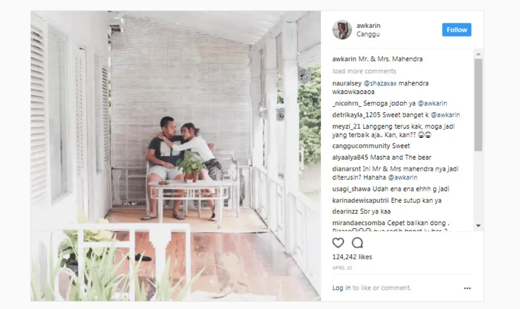 Jejak kemesraan hubungan Oka Mahendra putra dan Awkarin yang tertinggal di instagram. (Foto: instagram.com/awkarin)