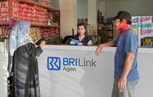 Perkuat Ekonomi Kerakyatan, BRILink Agen 'Rieche Endah' Bantu Permudah Transaksi Perbankan Warga Sumbawa