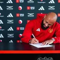 Bryan Mbeumo resmi bergabung dengan Manchester United pada awal musim 2025/2026 (Dok. Manchester United)