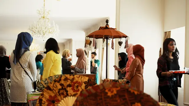 Dharma Wanita Lakukan Diplomasi Batik dan Kuliner (Liputan6.com/KBRI Ankara)