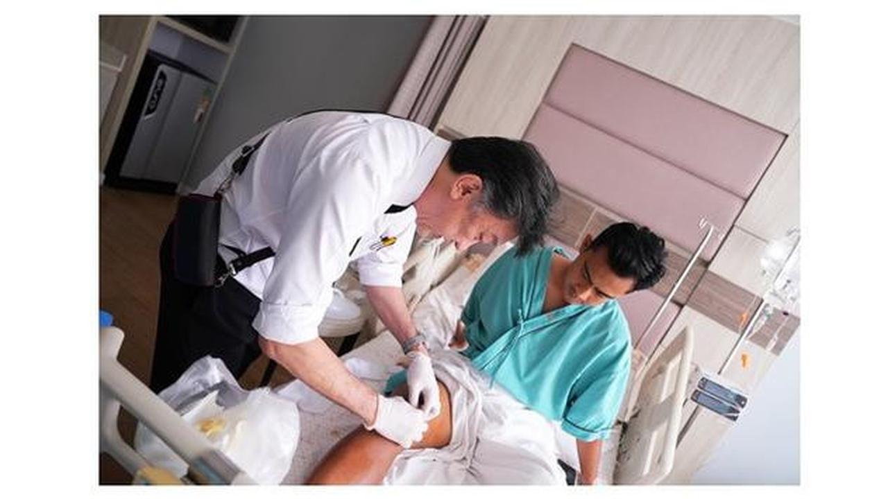 Saat Asnawi Mangkualam Menjenguk Pratama Arhan yang Baru Selesai Operasi: Saling Menguatkan di Thailand