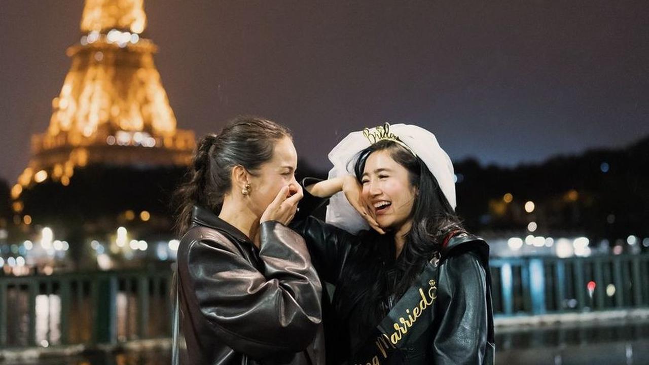 10 Potret Febby Rastanty Diberi Kejutan Enzy Storia dan Medina Dina, Rayakan Bridal Shower Simpel di Paris