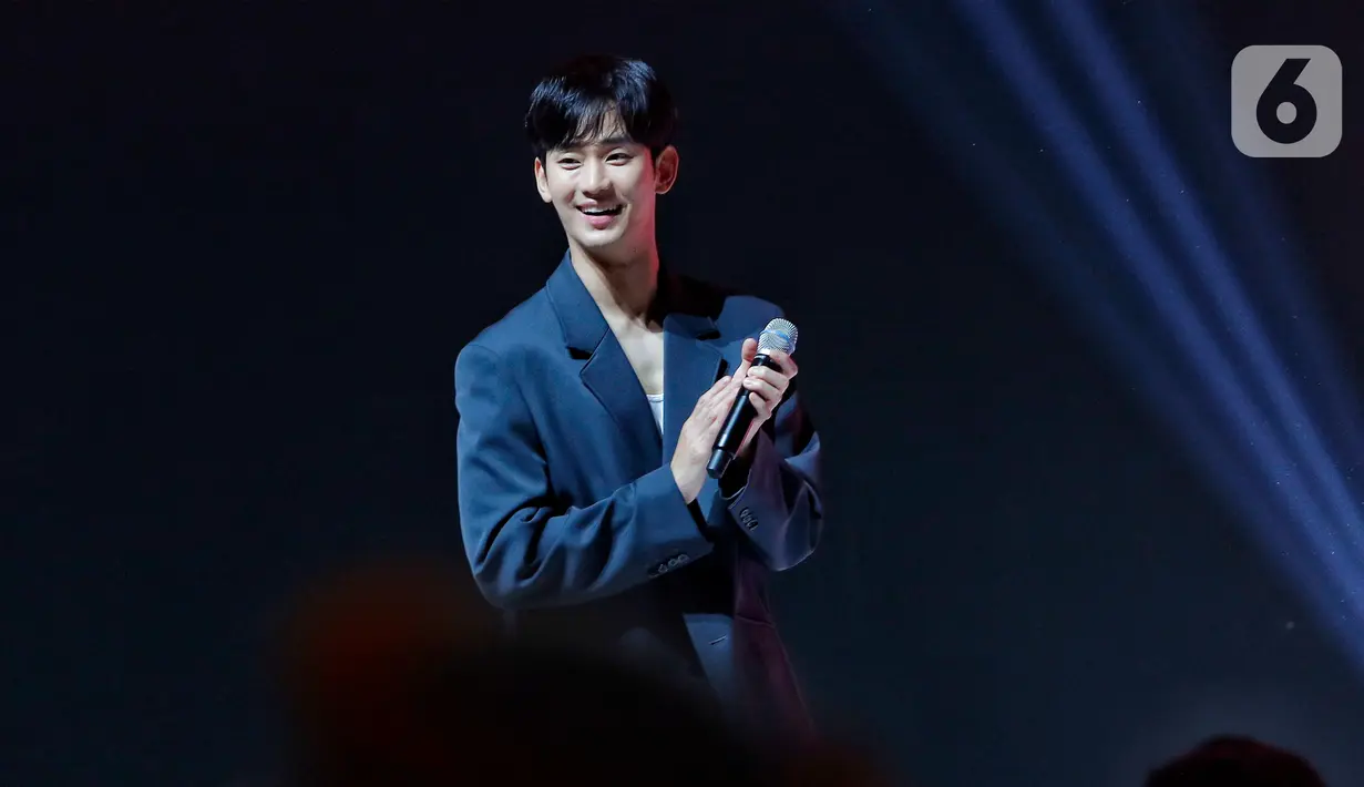 Acara Kim Soo Hyun temu penggemar tersebut berlangsung hari ini, Minggu (14/5/2023) di Indonesia Convention Exhibition (ICE) BSD City, pukul 16.00 WIB.  (Liputan6.com/Angga Yuniar)